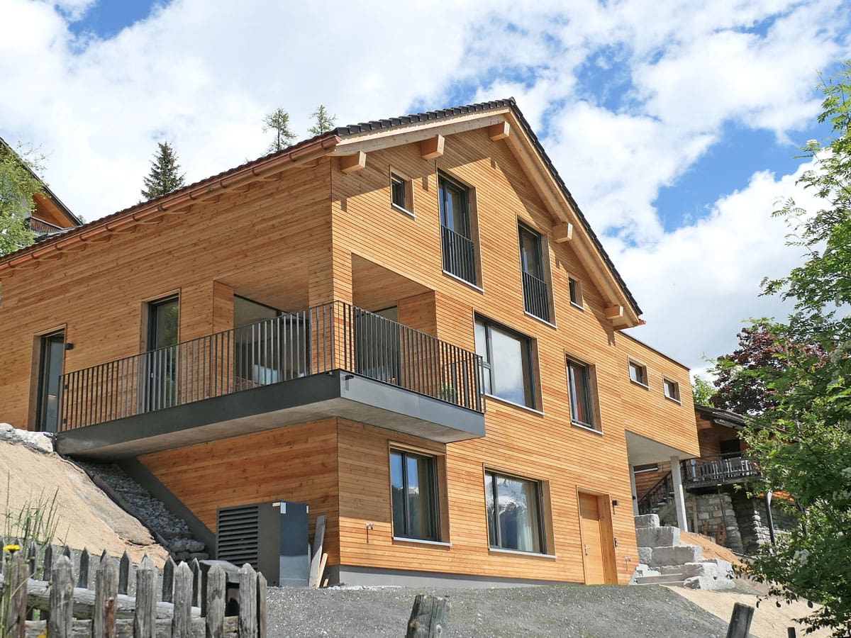Aussenansicht der Ferienwohnung und des ganzen Hauses.